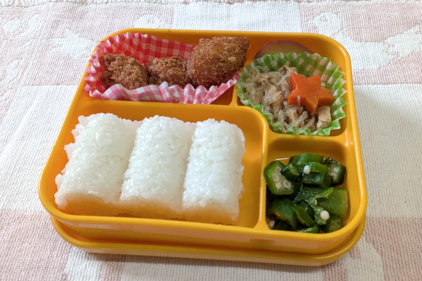 給食